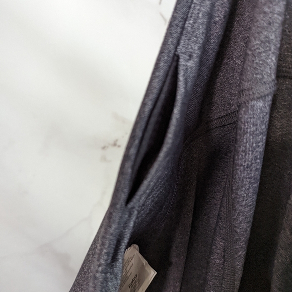 Prana Pillar Leggings Womens XL Crop Capri Gray Mid Rise Heathered - Picture 9 of 10